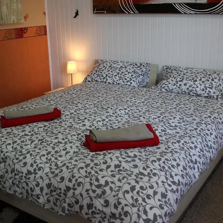Appartement Casa Heli 1 *