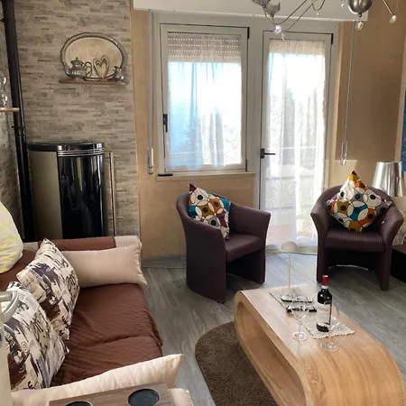 Appartement Casa Heli 1 *